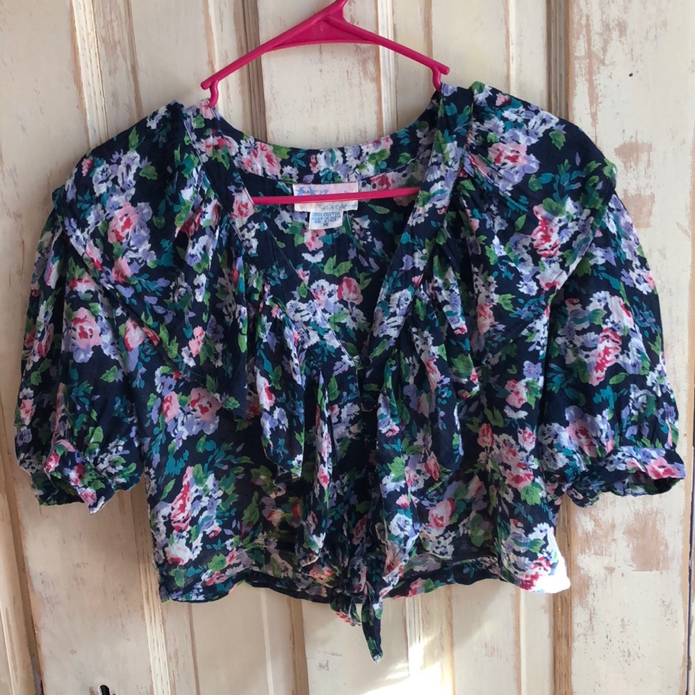 Baani’s L.A. vintage ruffled top 100% cotton